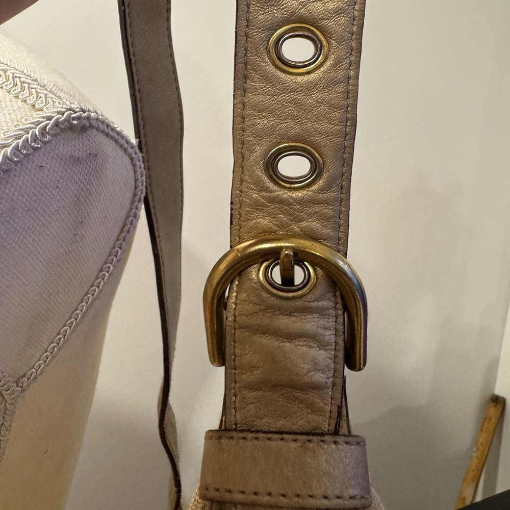 Coach Tan Shoulder Bag - Picture 14 of 16